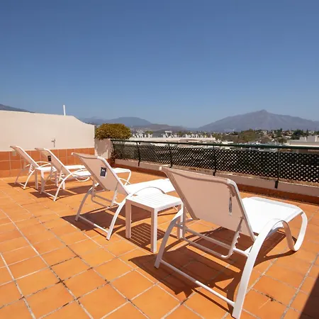 Spacious Modern Penthouse Guadalmina, San Pedro Appartement *